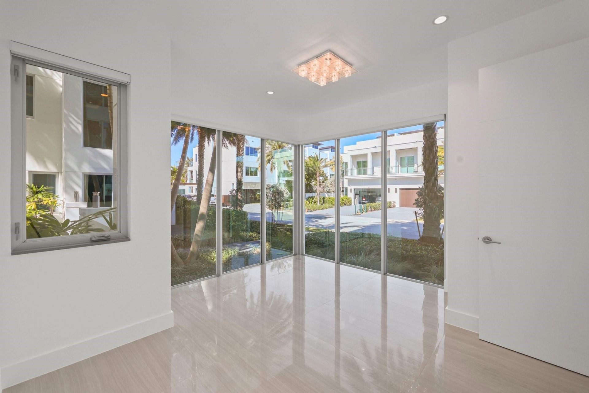 238 Shore Court, Unit 238, Lauderdale by the Sea, FL 33308 Photo