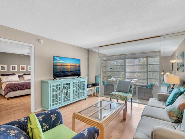 2881 NW 47th Ter, Unit 209, Lauderdale Lakes, FL 33313