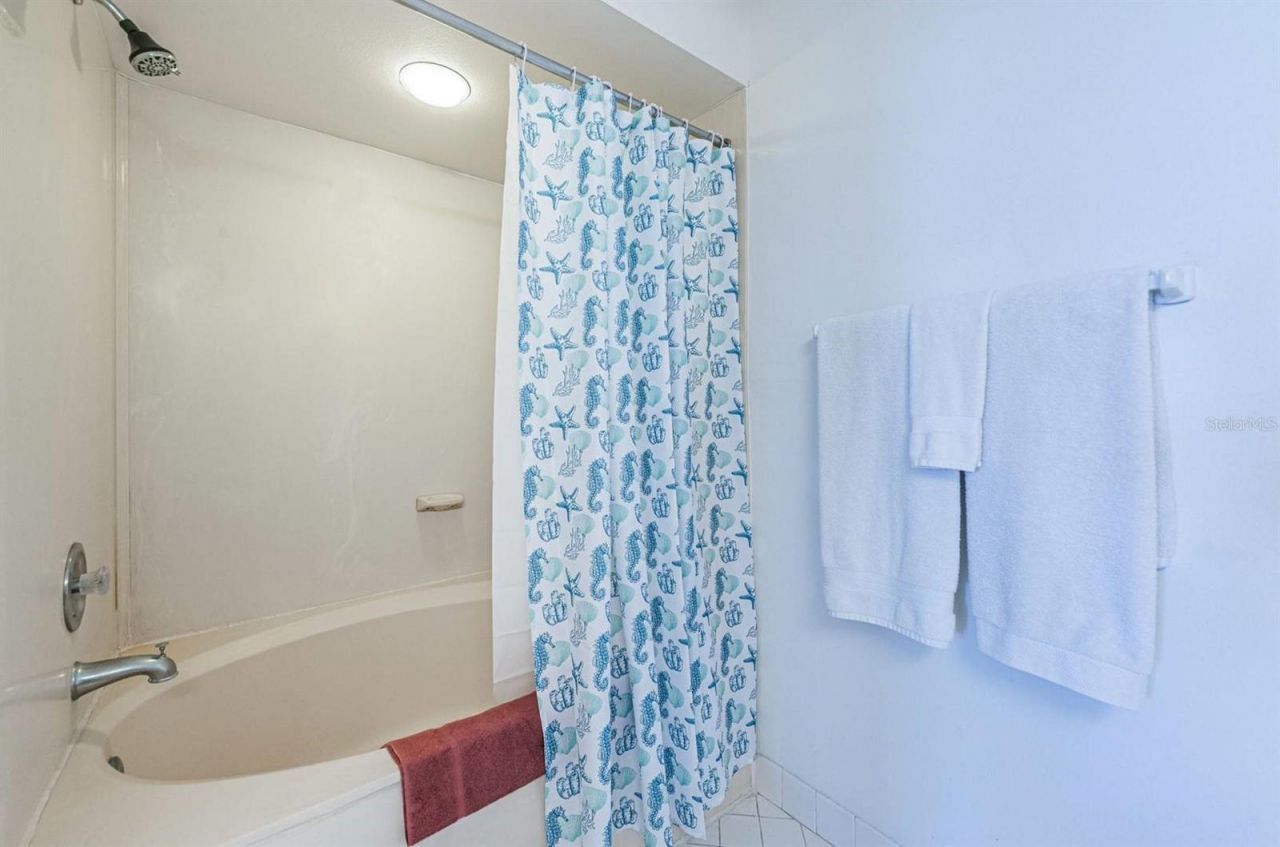 5801 Bahia Del Mar Circle, Unit 512, Saint Petersburg, FL 33715 Photo