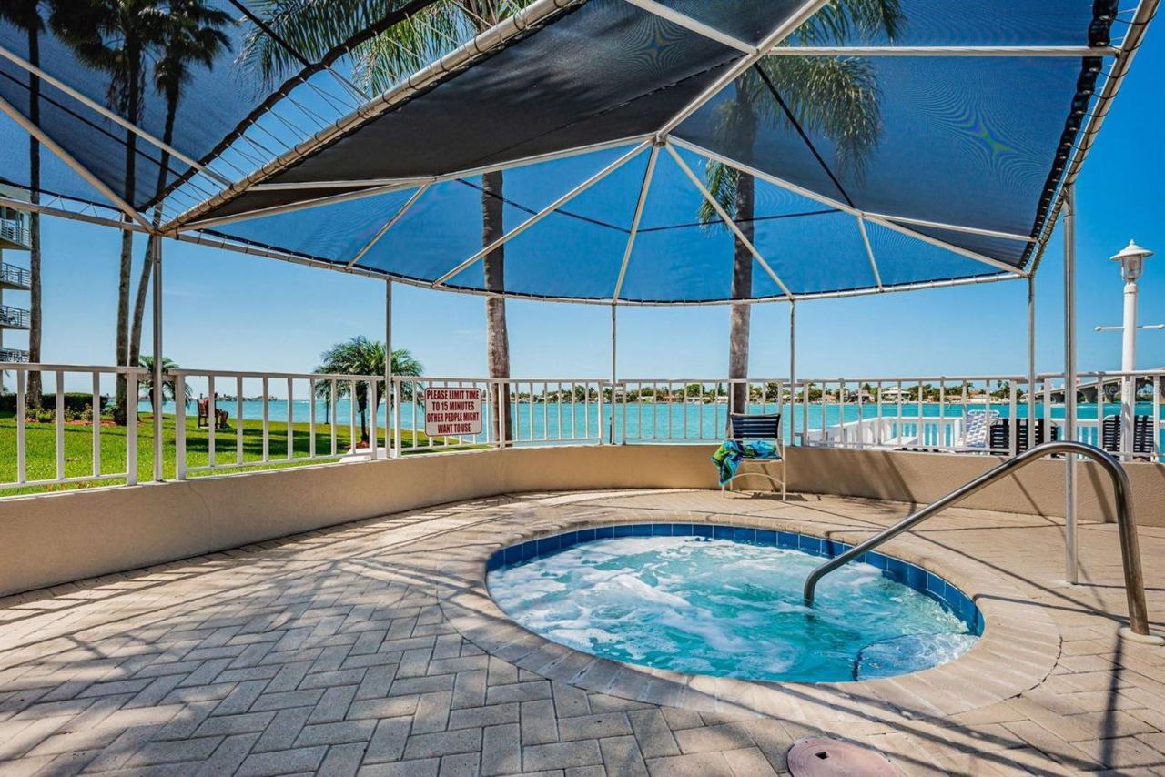 5801 Bahia Del Mar Circle, Unit 512, Saint Petersburg, FL 33715 Photo