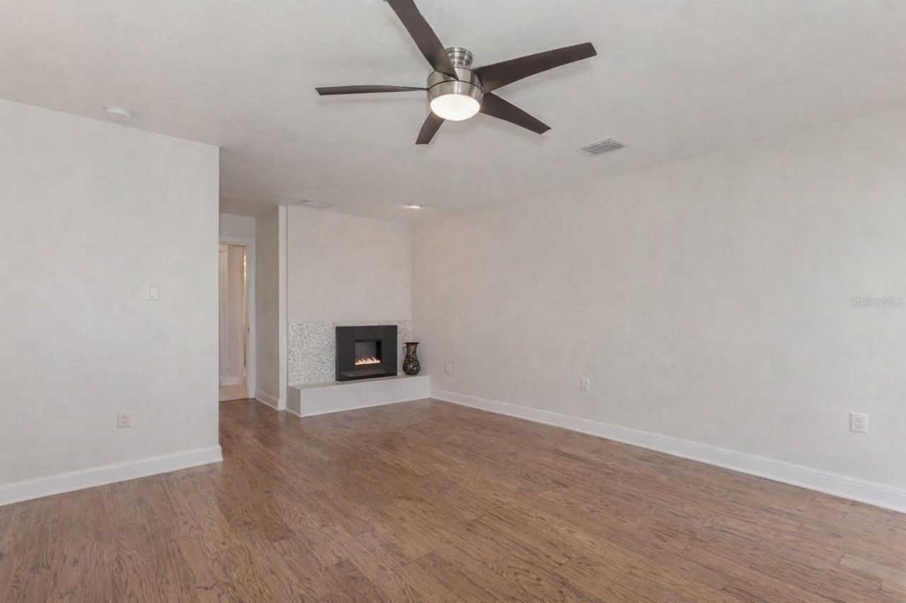 7692 Cove Terrace, Sarasota, FL 34231 Photo