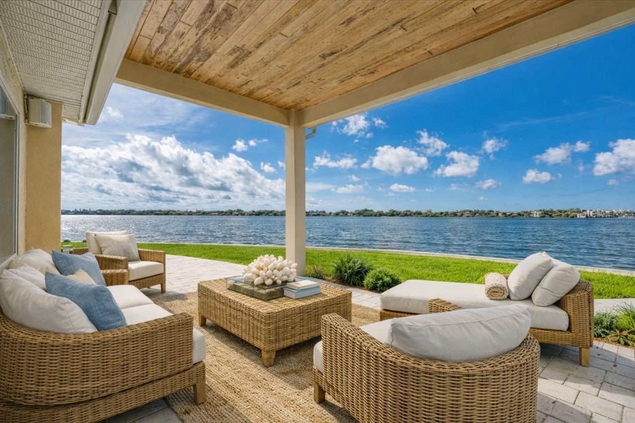 7692 Cove Terrace, Sarasota, FL 34231 Photo