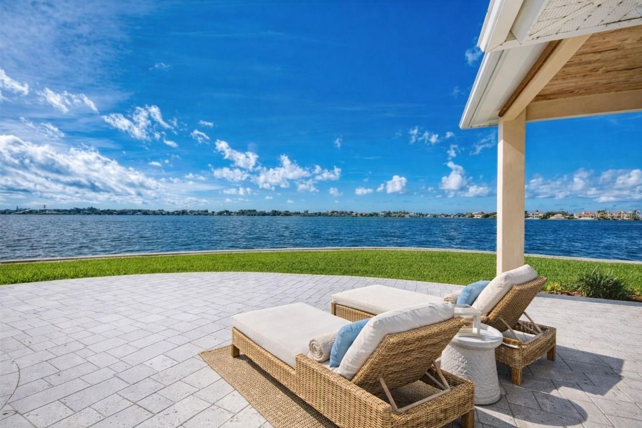 7692 Cove Terrace, Sarasota, FL 34231 Photo