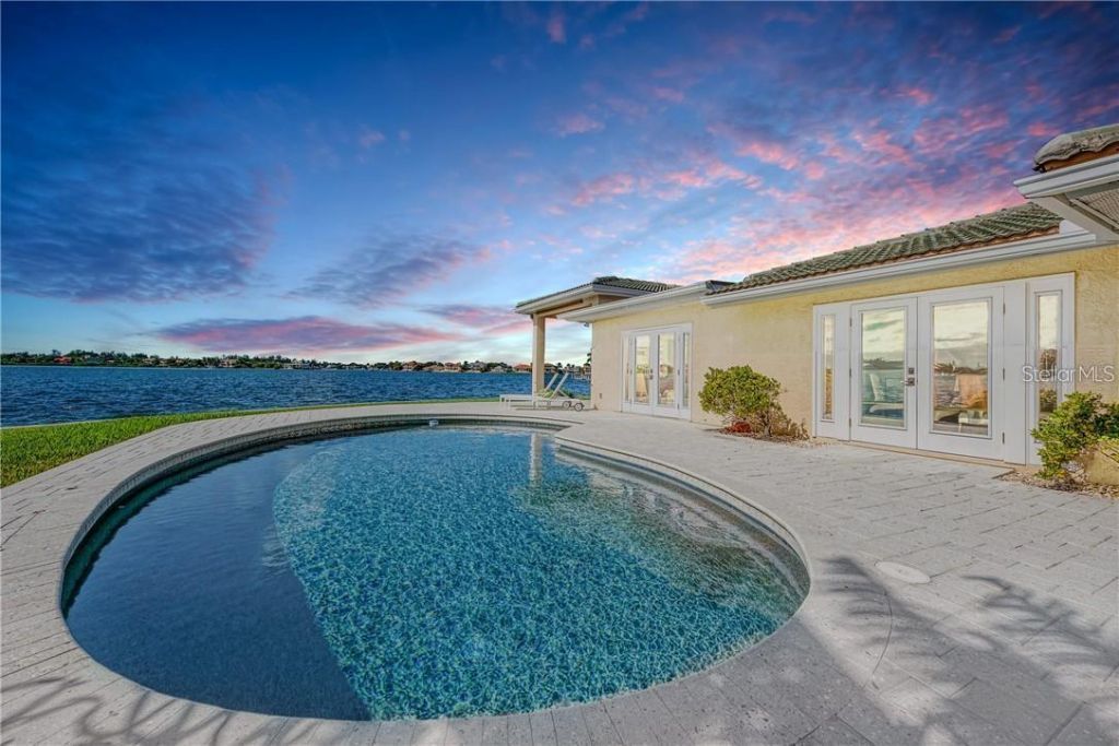 7692 Cove Terrace, Sarasota, FL 34231 Photo