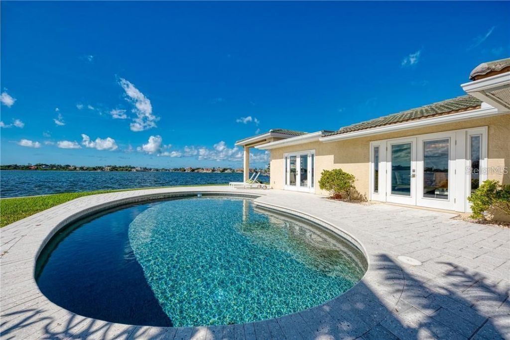 7692 Cove Terrace, Sarasota, FL 34231 Photo