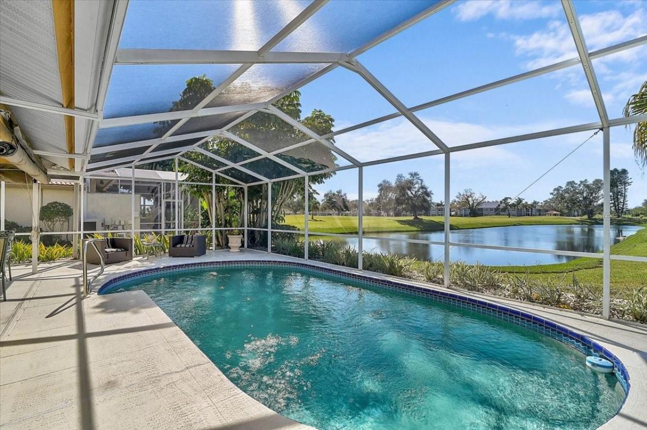 4640 Peridia Boulevard E, Bradenton, FL 34203 Photo