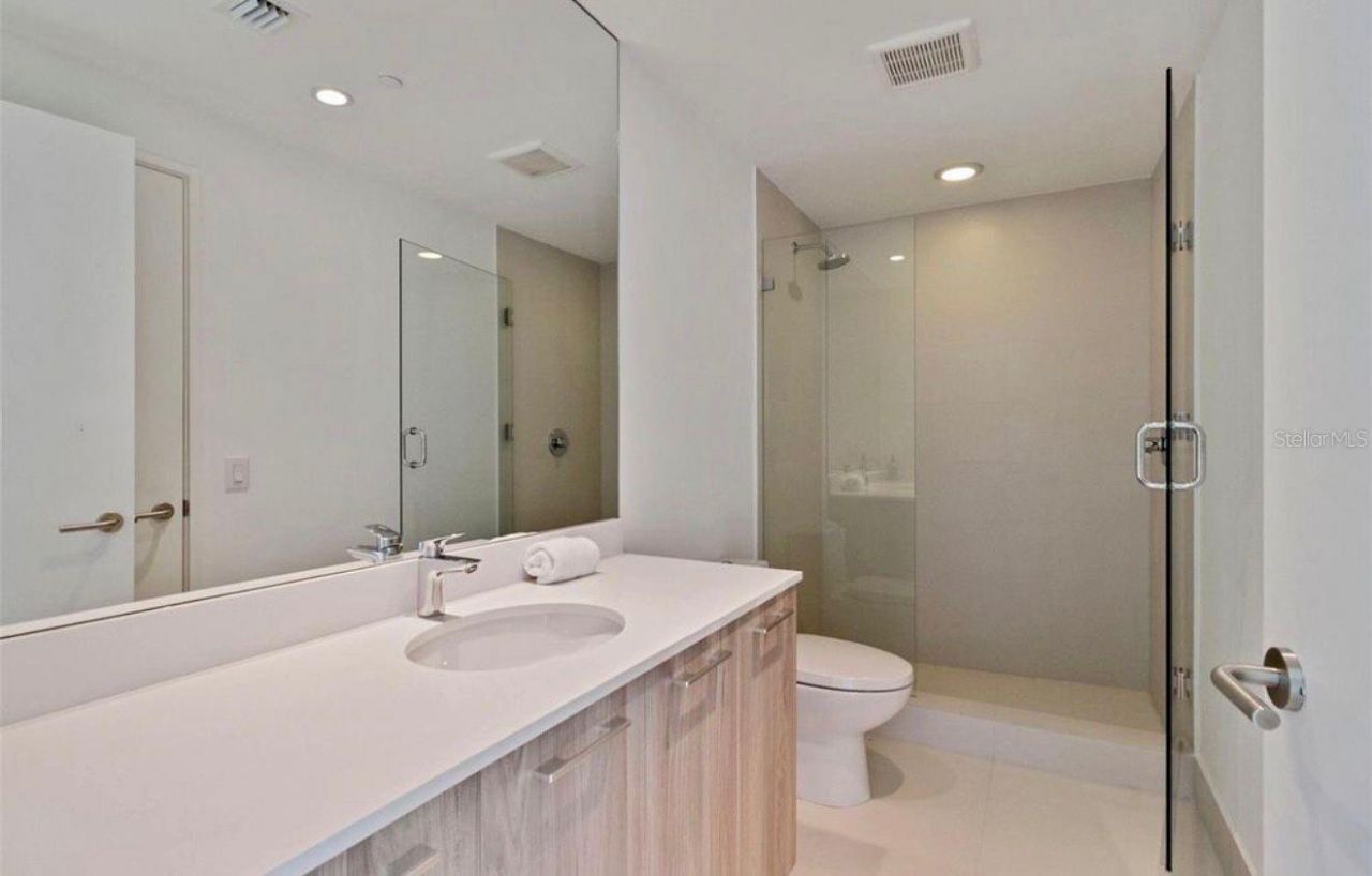 501 NE 31st Street, Unit 1808, Miami, FL 33137 Photo