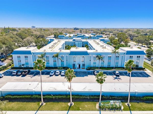 701 POINSETTIA ROAD, Unit 208, BELLEAIR, FL 33756