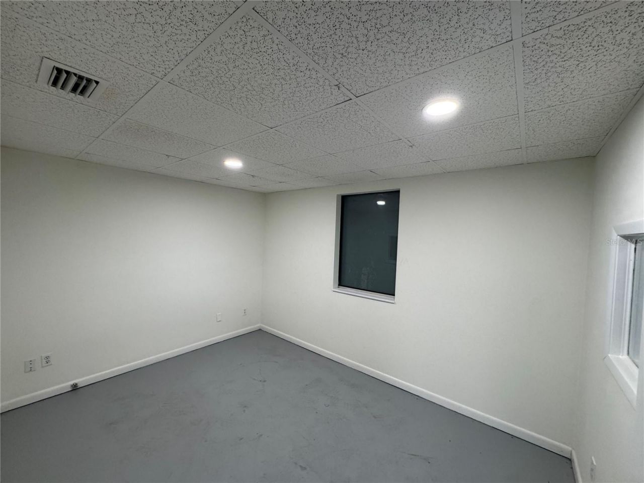 702 W Park Avenue, Unit A1, Edgewater, FL 32132 Photo