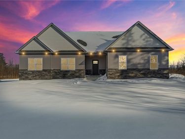 66 Parma Center Road, Hilton, NY 14468