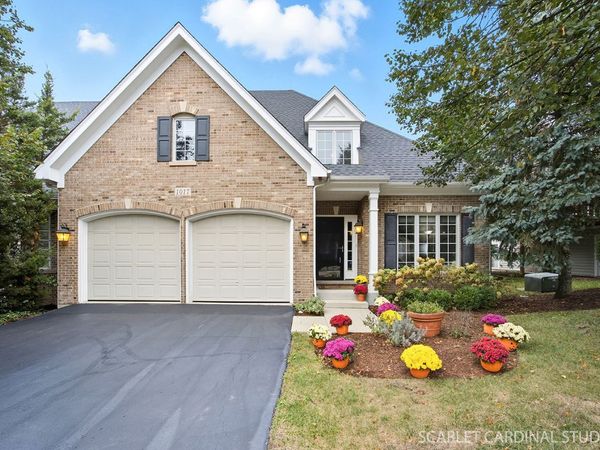 1017 Tartan Court, Wheaton, IL 60187