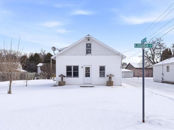 712 LOUISA STREET, Crivitz, WI 54114