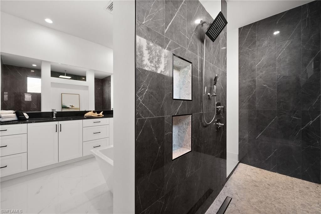 3512 Surfside Blvd , Cape Coral, FL 33914 Photo