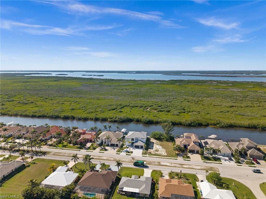 3512 Surfside Blvd, Cape Coral, FL 33914 Photo