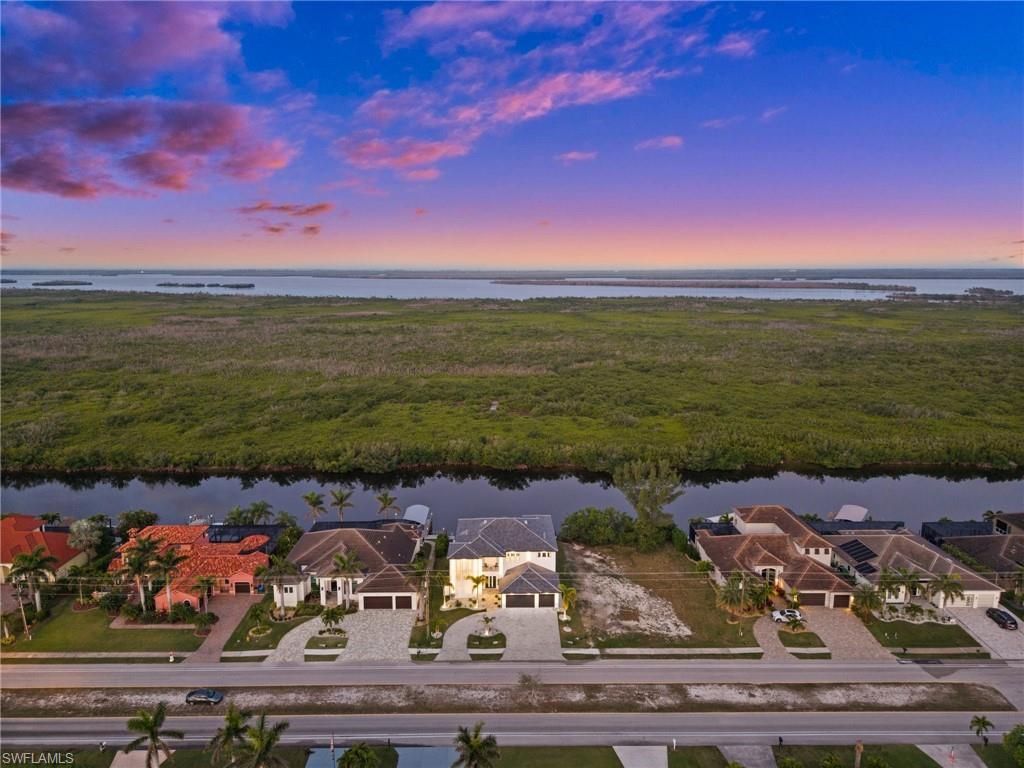 3512 Surfside Blvd, Cape Coral, FL 33914 Photo