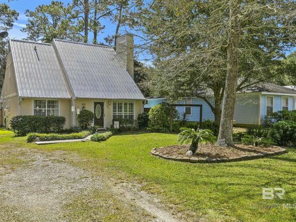 809 E 23rd Avenue, Gulf Shores, AL 36542