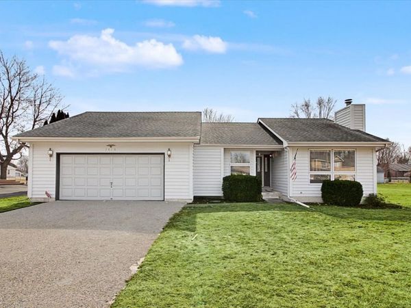 1816 Doris Road, Lake Holiday, IL 60548