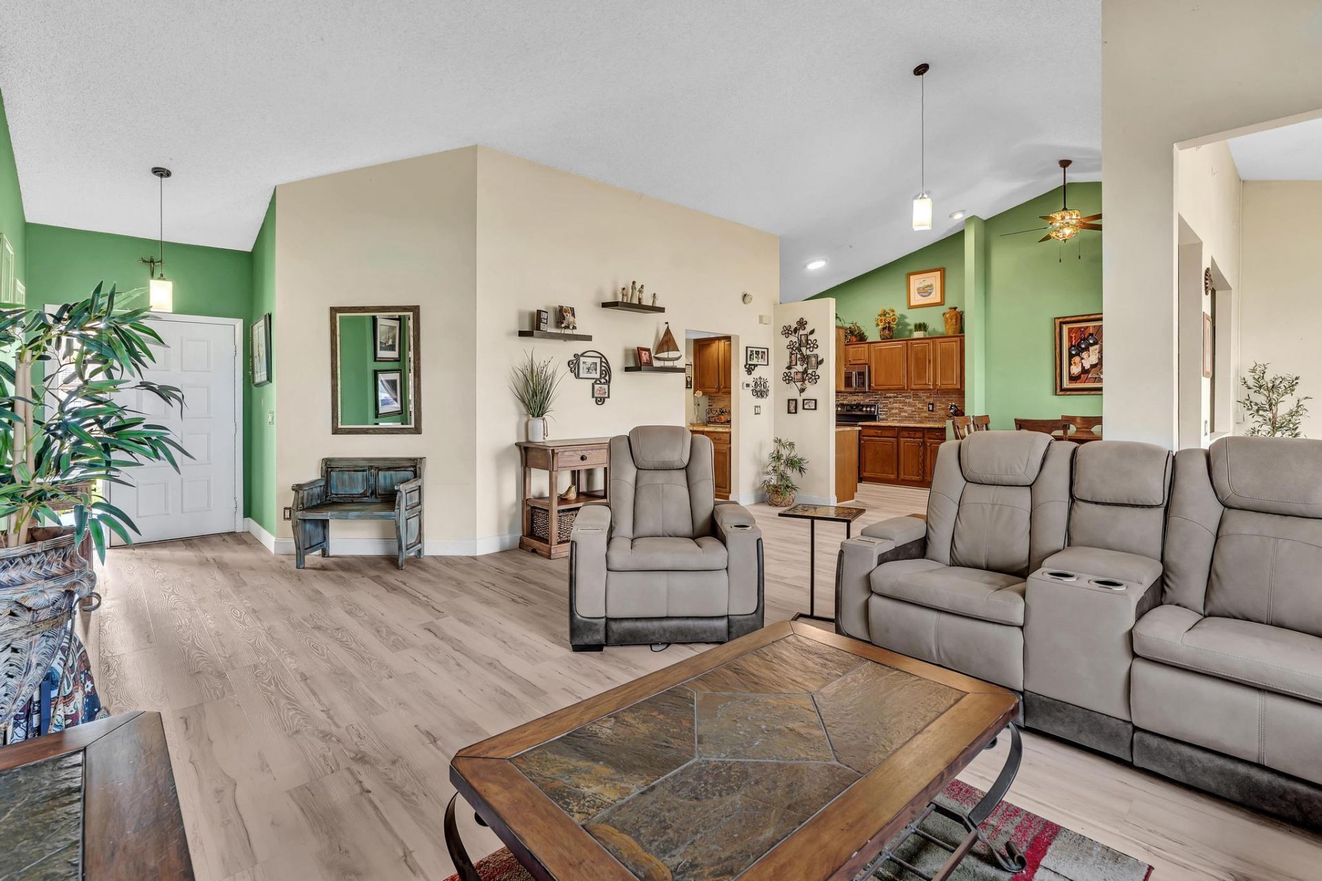 8099 Cassia Drive, Boynton Beach, FL 33472 Photo