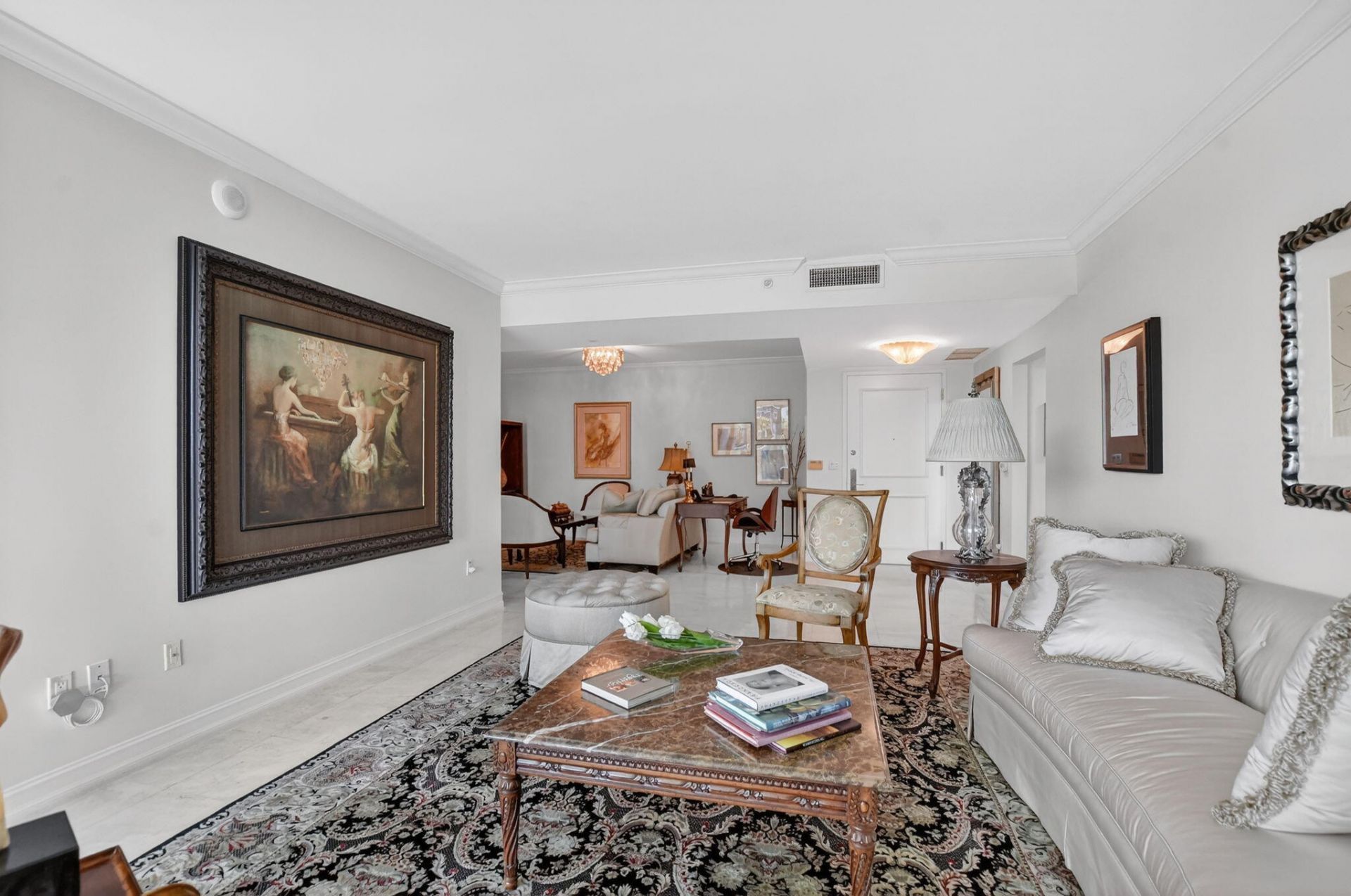 550 SE Mizner Boulevard, Unit B307, Boca Raton, FL 33432 Photo