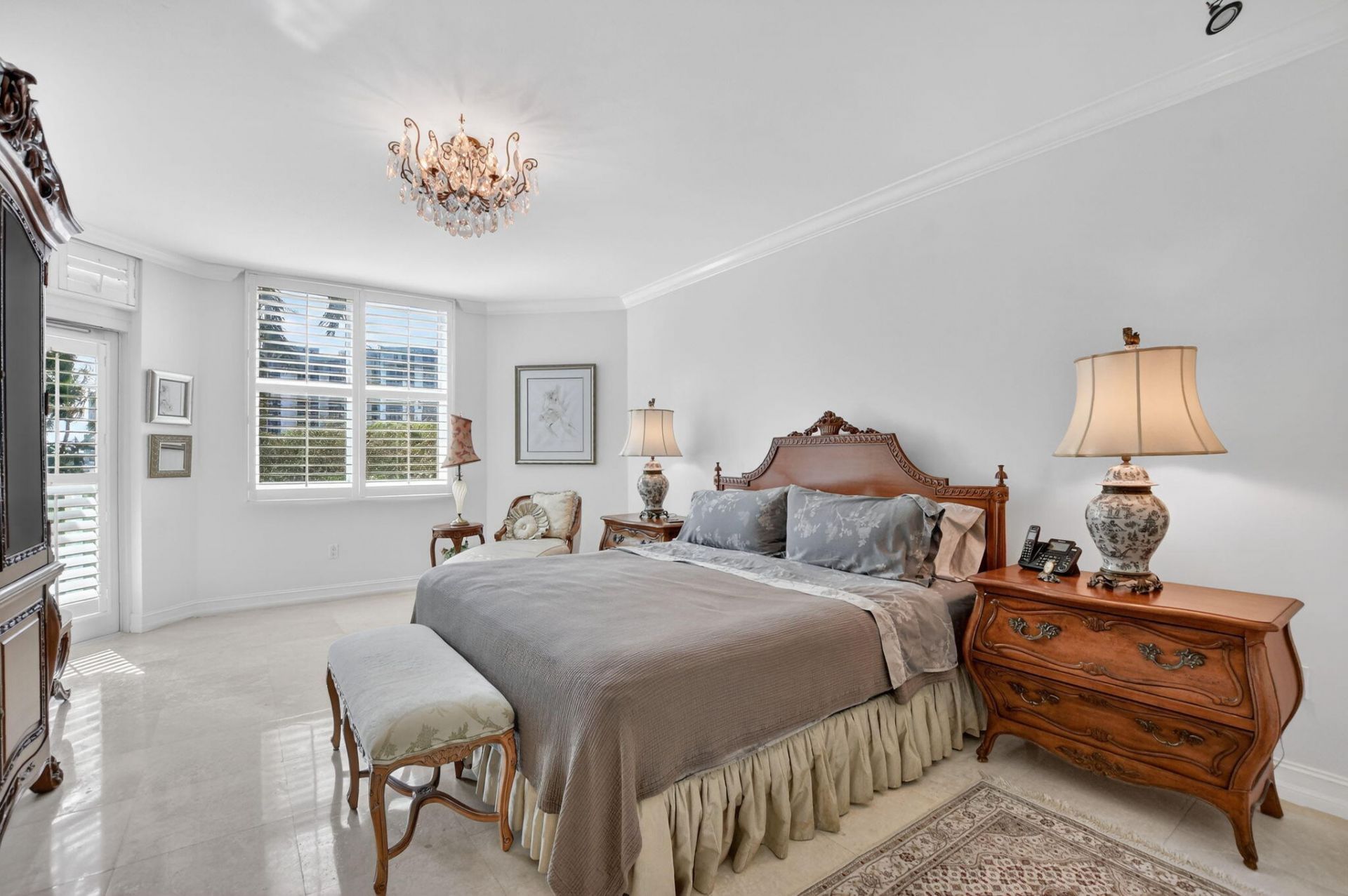 550 SE Mizner Boulevard, Unit B307, Boca Raton, FL 33432 Photo