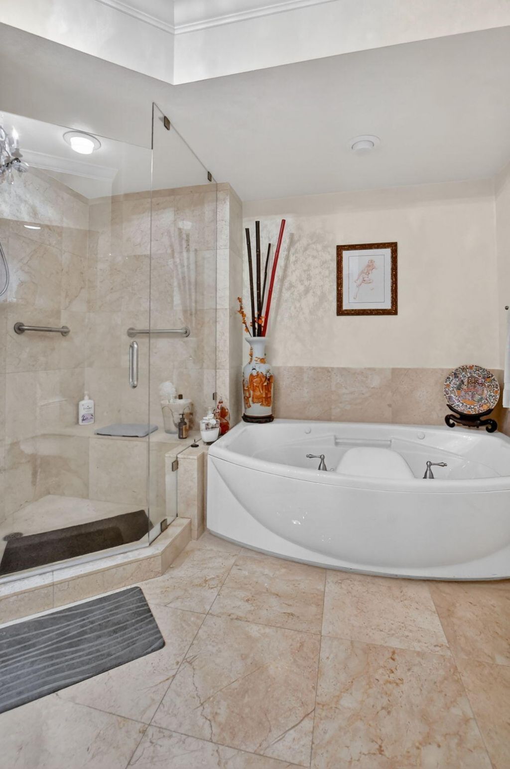 550 SE Mizner Boulevard, Unit B307, Boca Raton, FL 33432 Photo