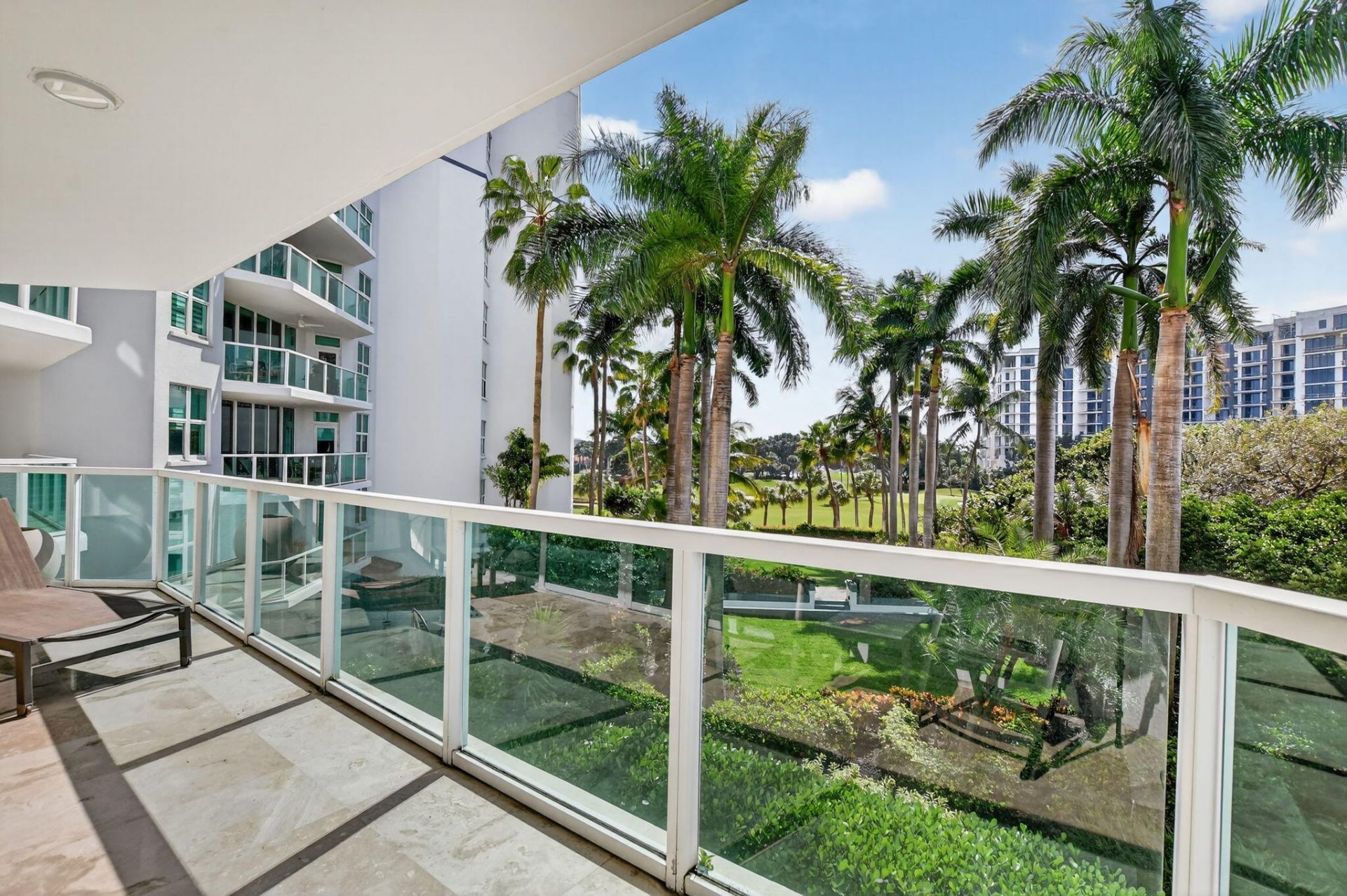 550 SE Mizner Boulevard, Unit B307, Boca Raton, FL 33432 Photo