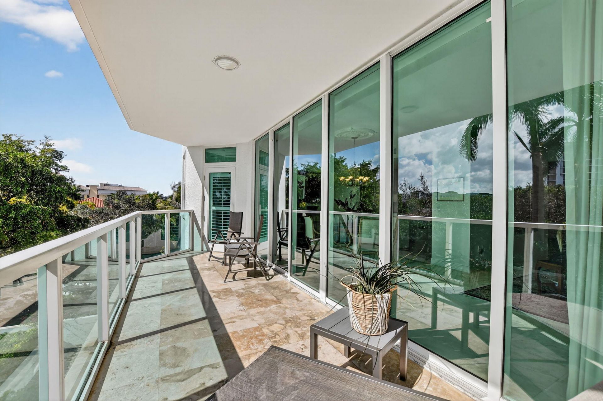 550 SE Mizner Boulevard, Unit B307, Boca Raton, FL 33432 Photo