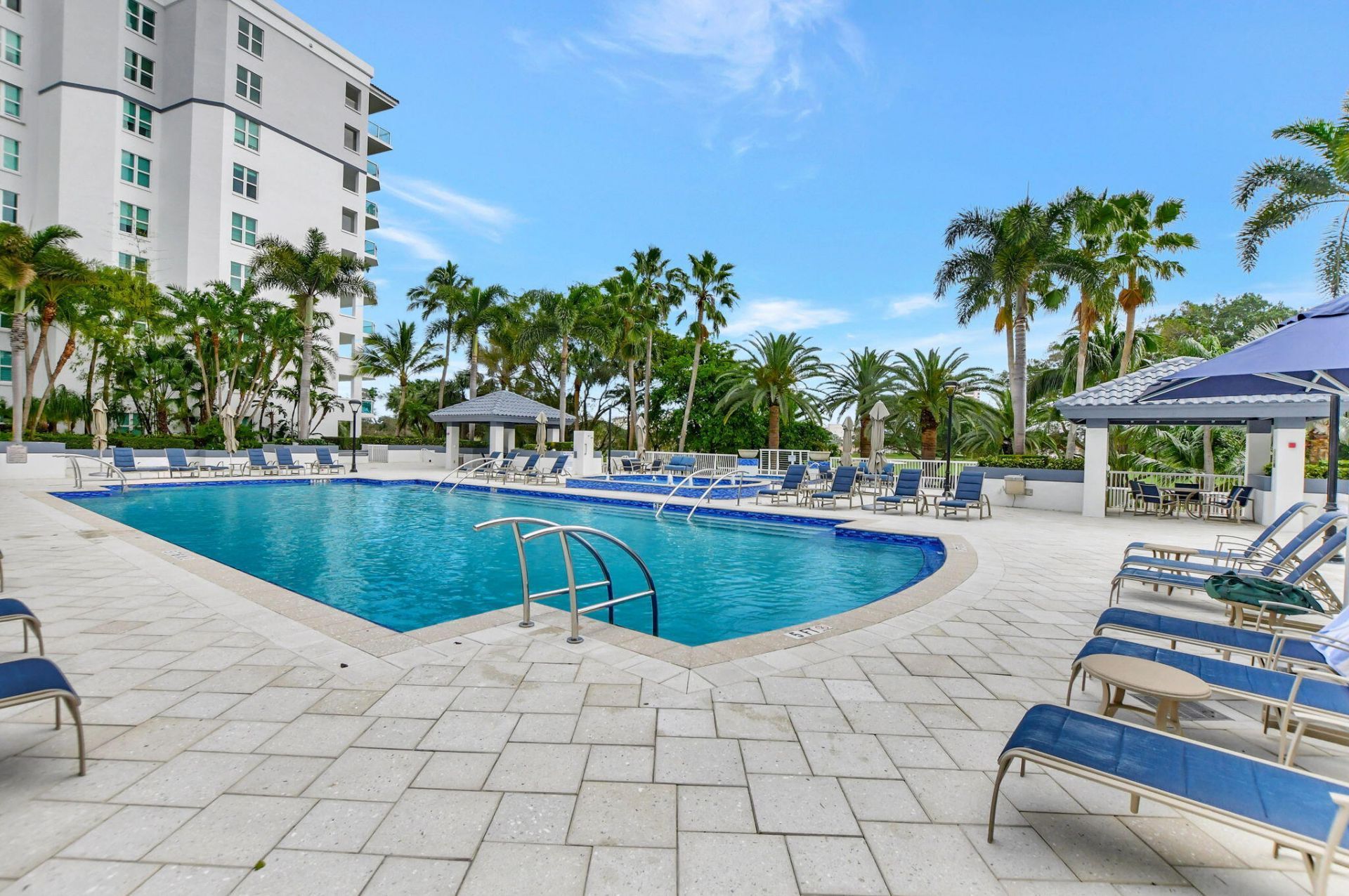 550 SE Mizner Boulevard, Unit B307, Boca Raton, FL 33432 Photo