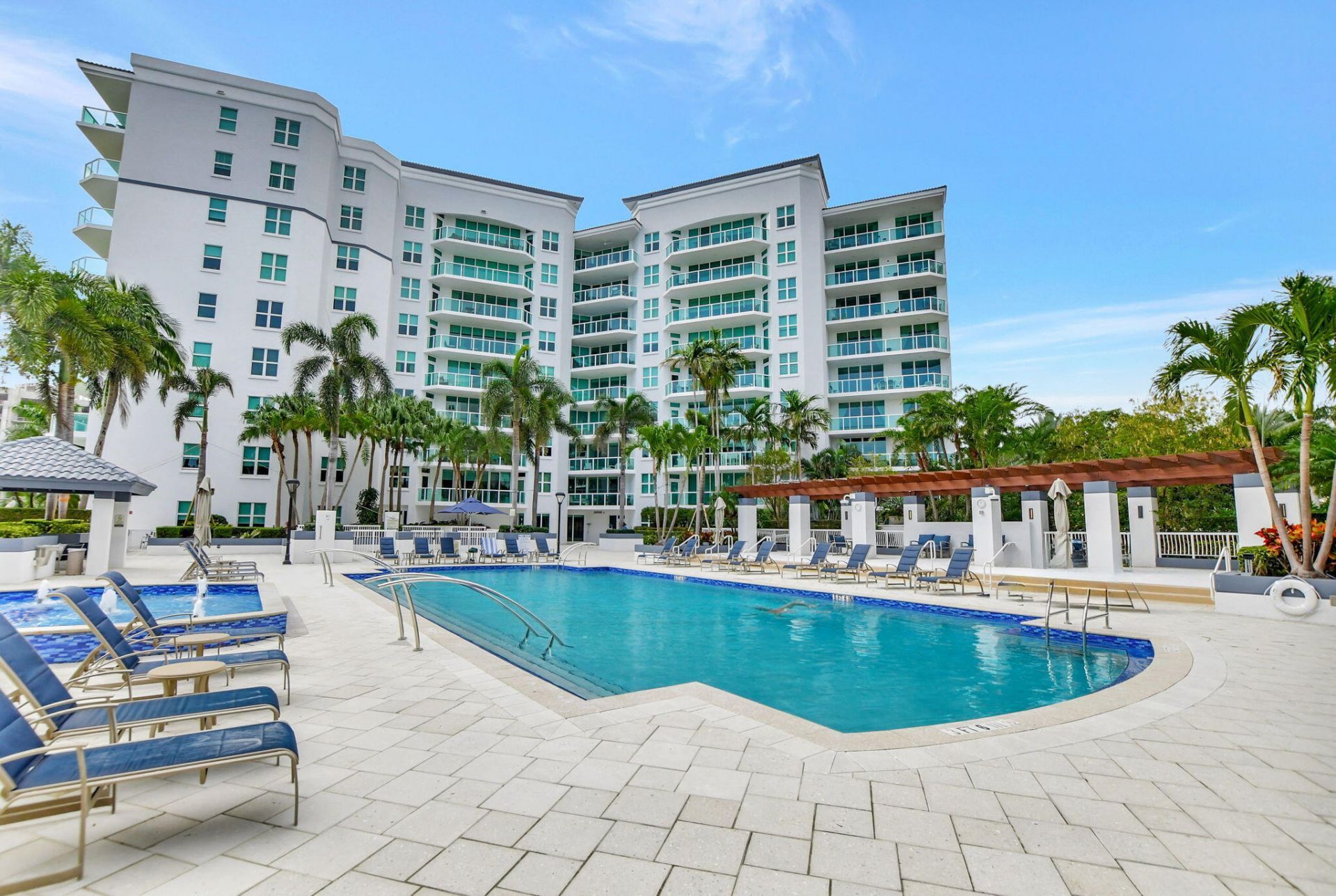 550 SE Mizner Boulevard, Unit B307, Boca Raton, FL 33432 Photo
