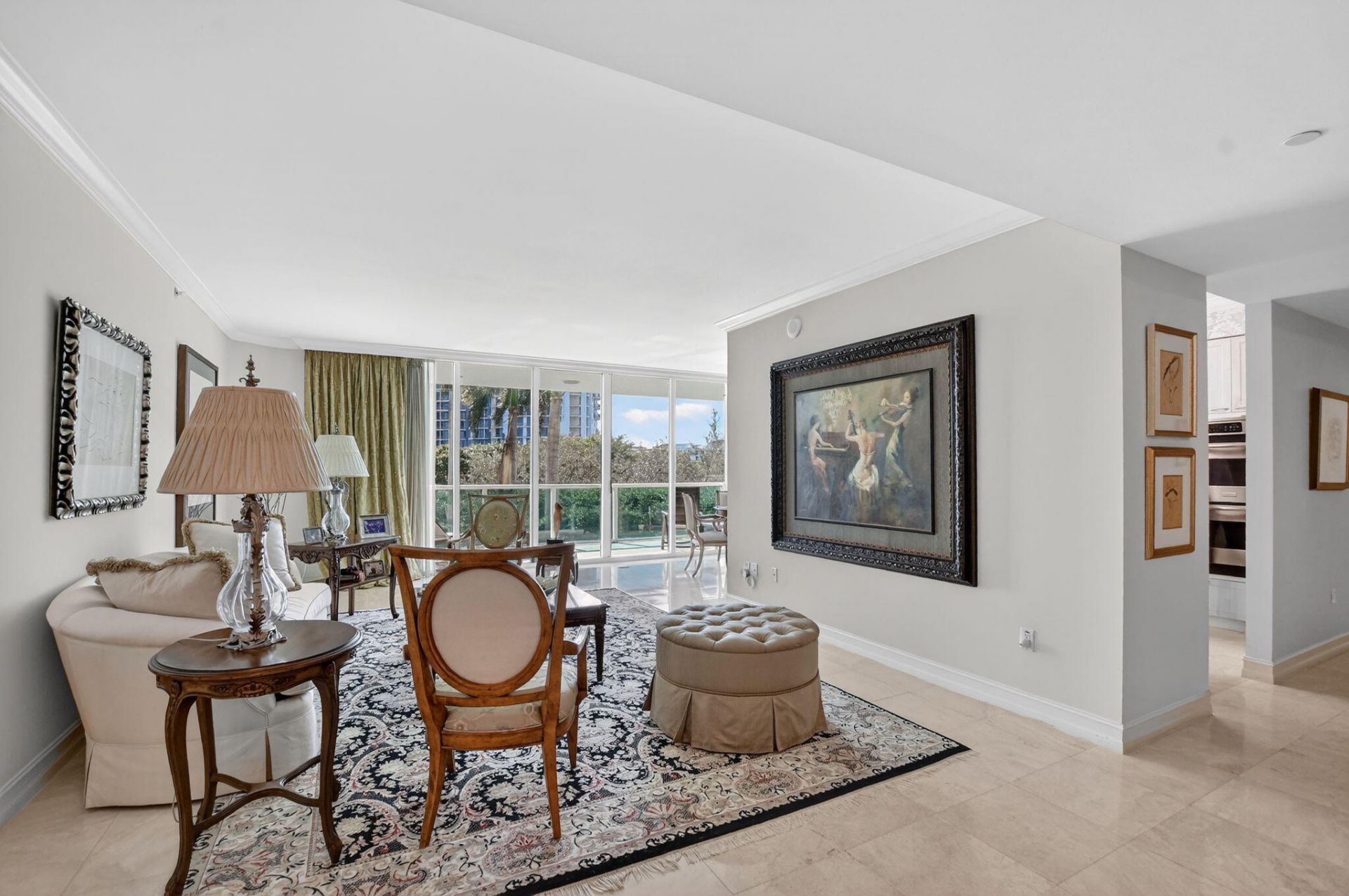 550 SE Mizner Boulevard, Unit B307, Boca Raton, FL 33432 Photo