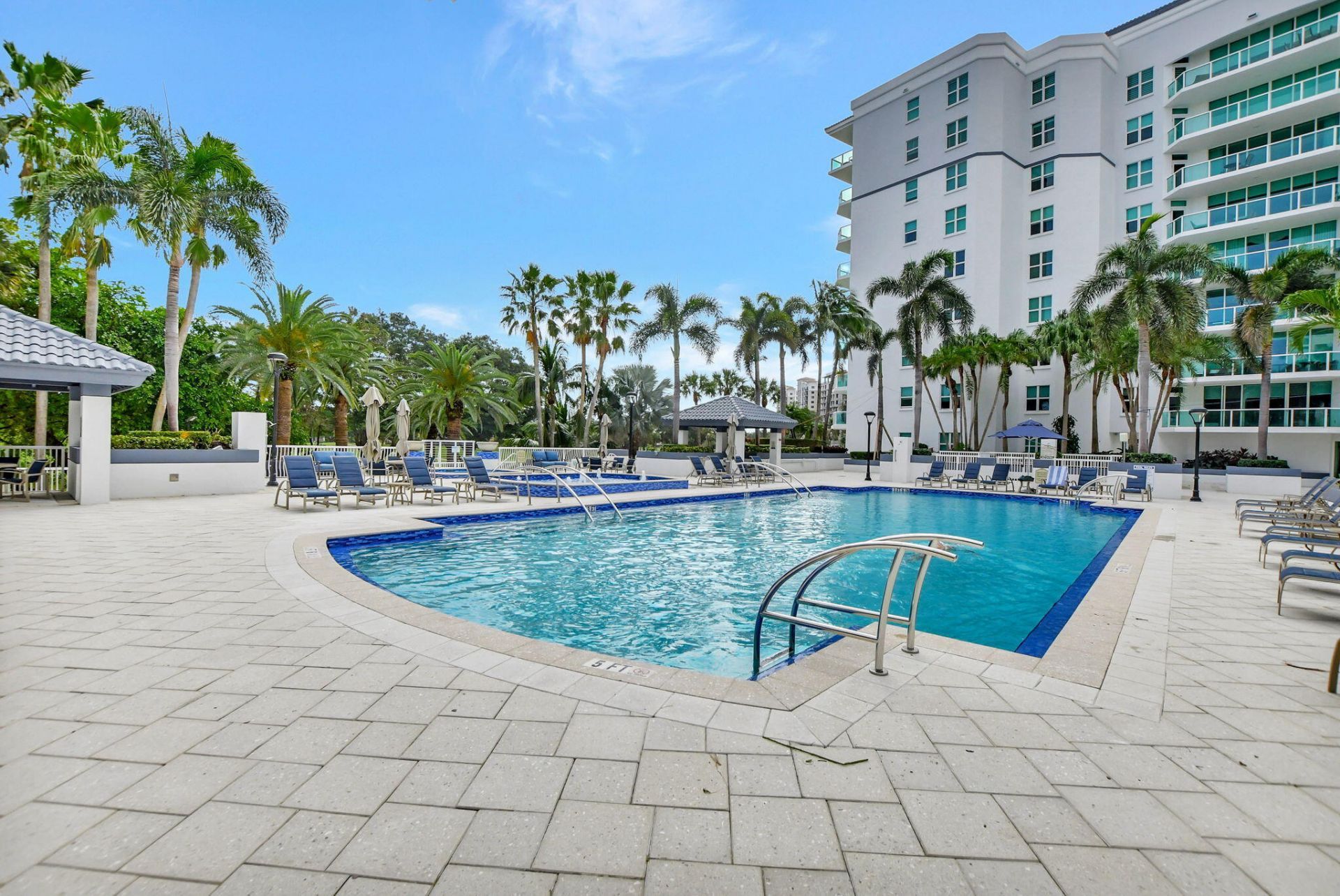 550 SE Mizner Boulevard, Unit B307, Boca Raton, FL 33432 Photo