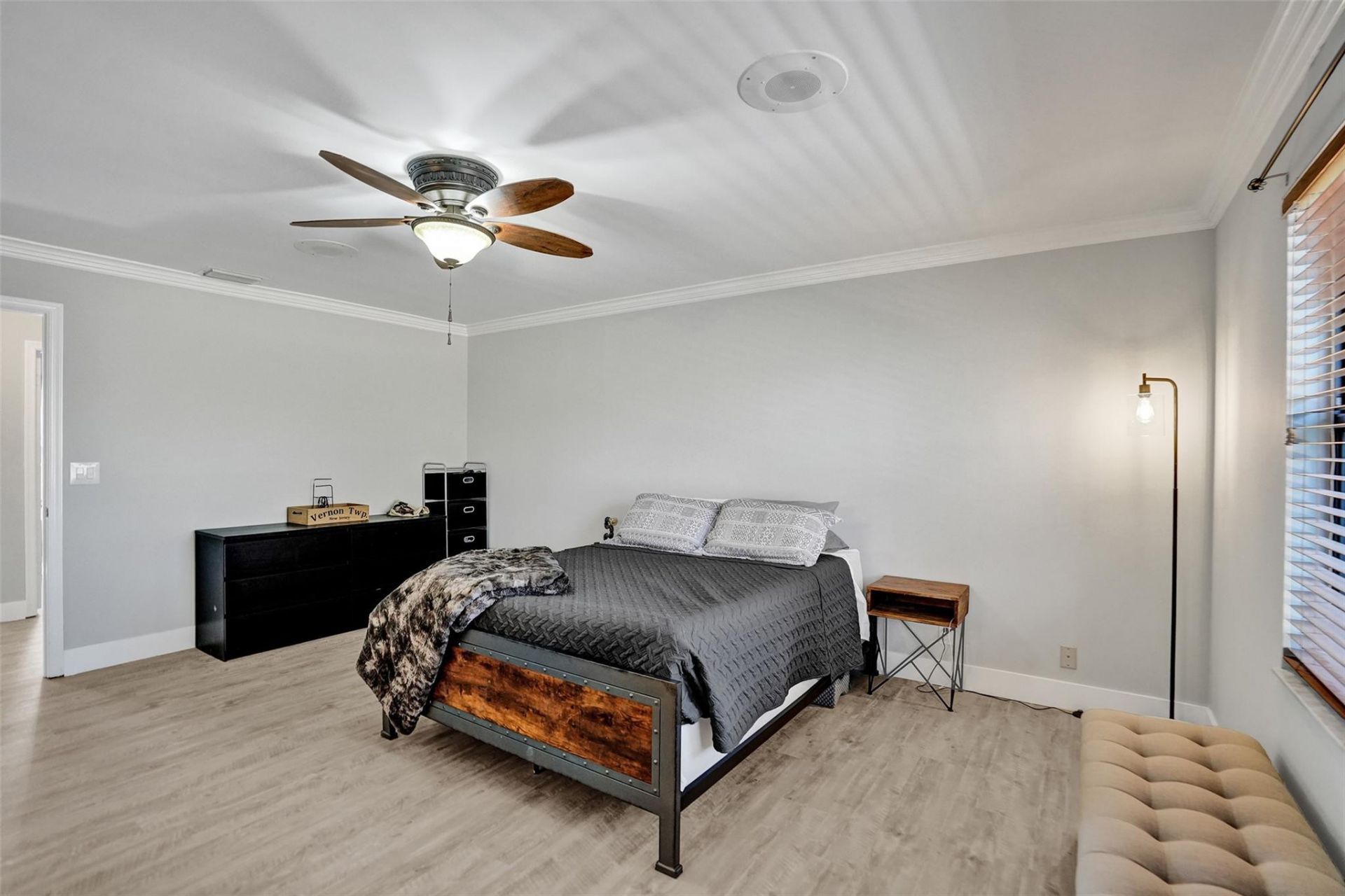 141 Roycourt Circle, Royal Palm Beach, FL 33411 Photo