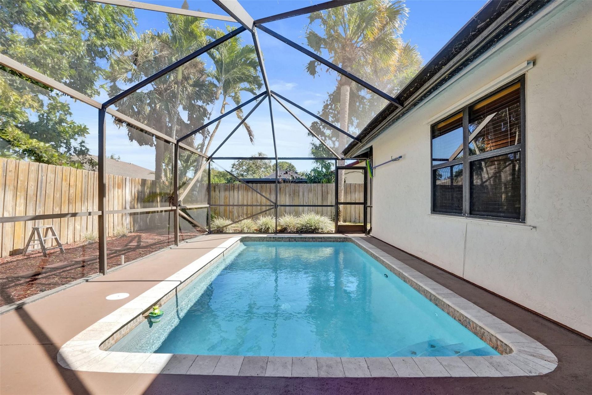 141 Roycourt Circle, Royal Palm Beach, FL 33411 Photo