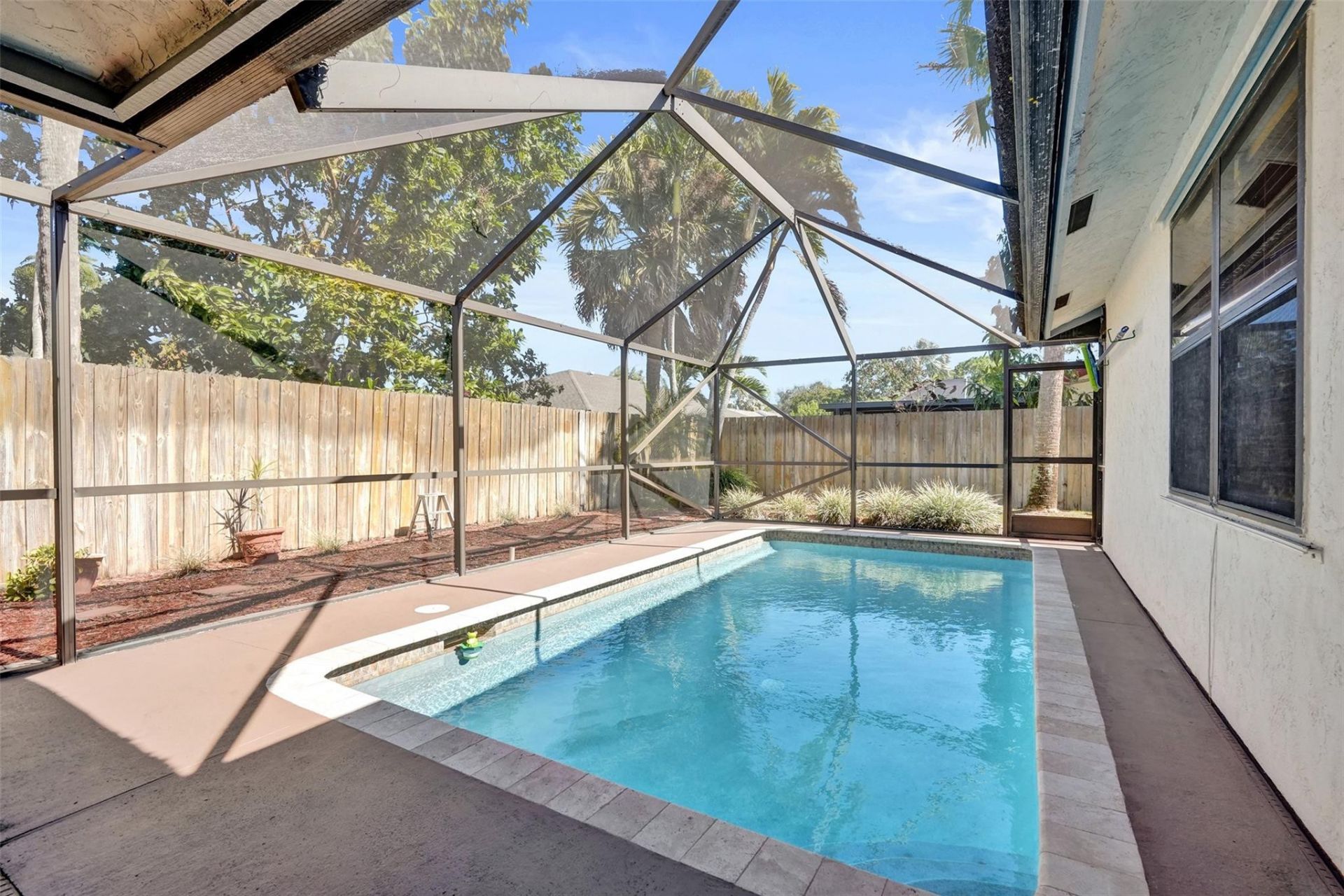 141 Roycourt Circle, Royal Palm Beach, FL 33411 Photo