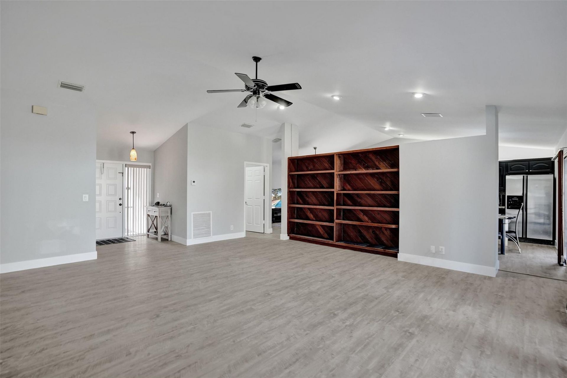 141 Roycourt Circle, Royal Palm Beach, FL 33411 Photo