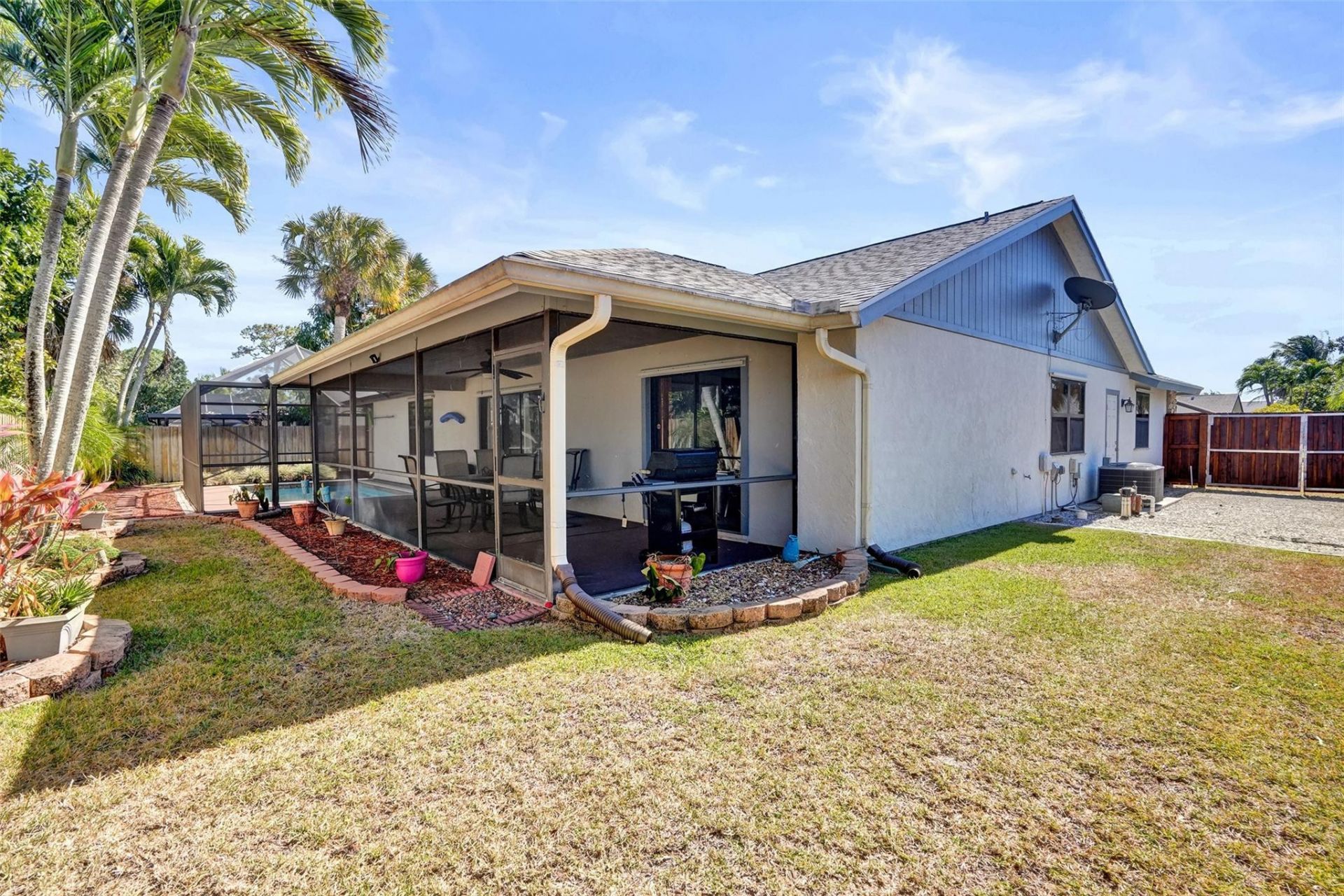 141 Roycourt Circle, Royal Palm Beach, FL 33411 Photo