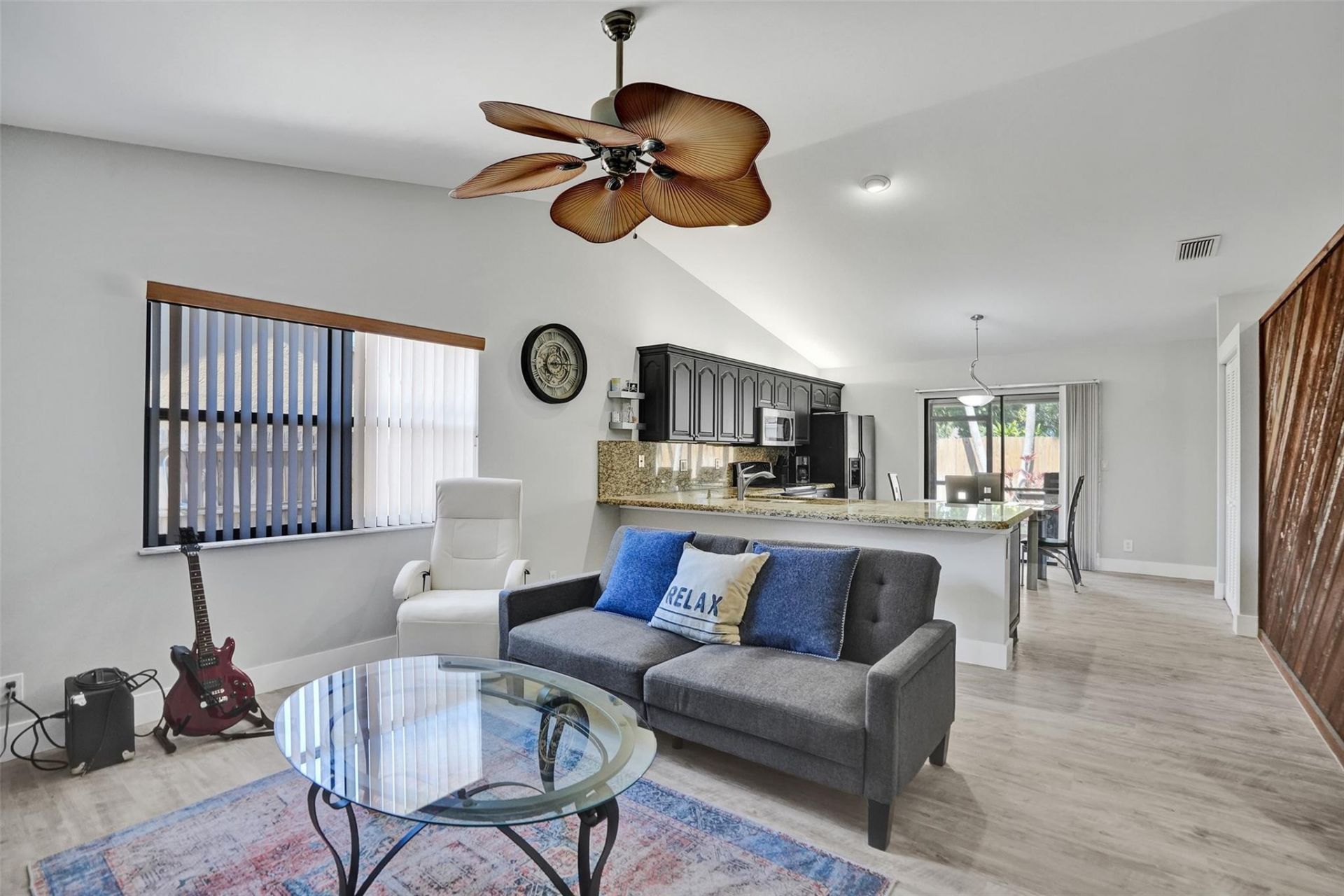 141 Roycourt Circle, Royal Palm Beach, FL 33411 Photo