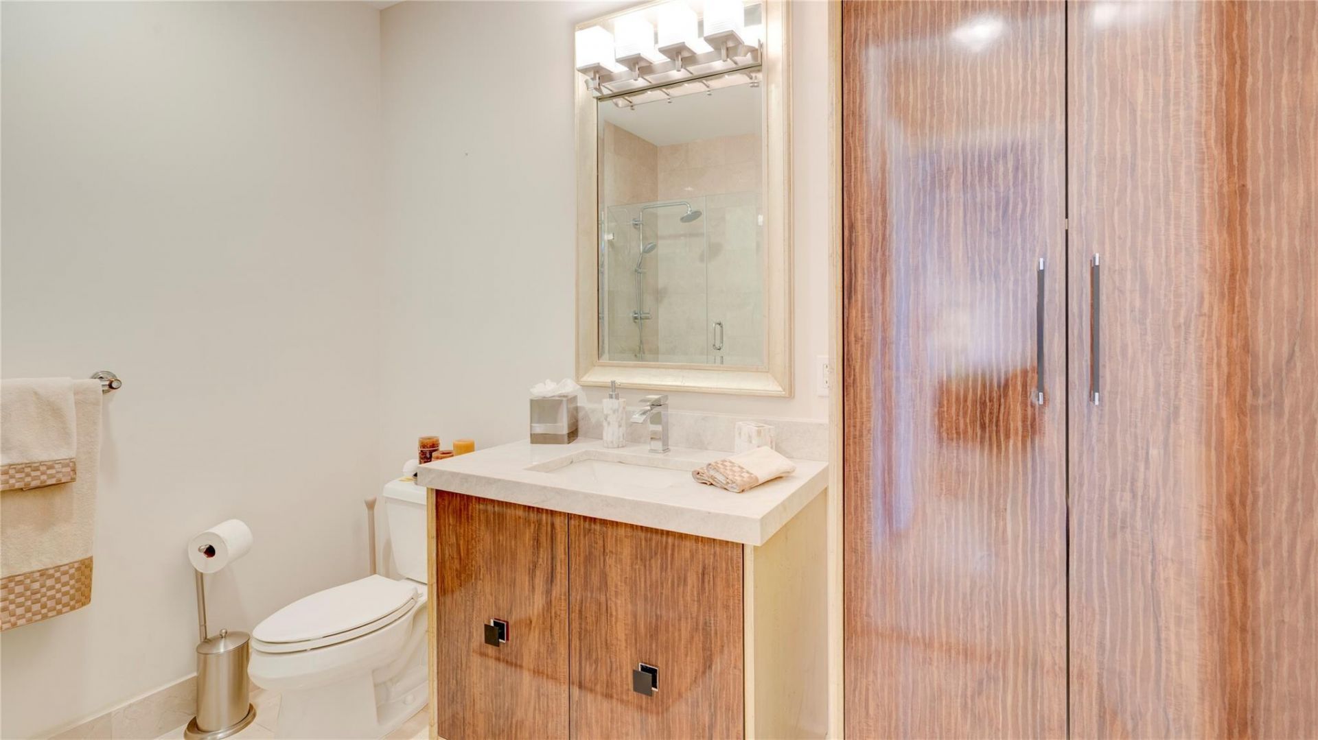 4240 Galt Ocean Dr, Unit 2303, Fort Lauderdale, FL 33308 Photo