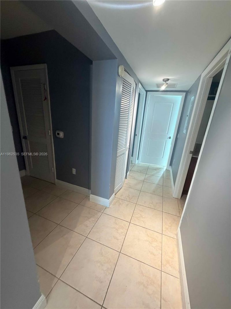 2641 N Flamingo Rd , Unit 1701N, Sunrise, FL 33323 Photo