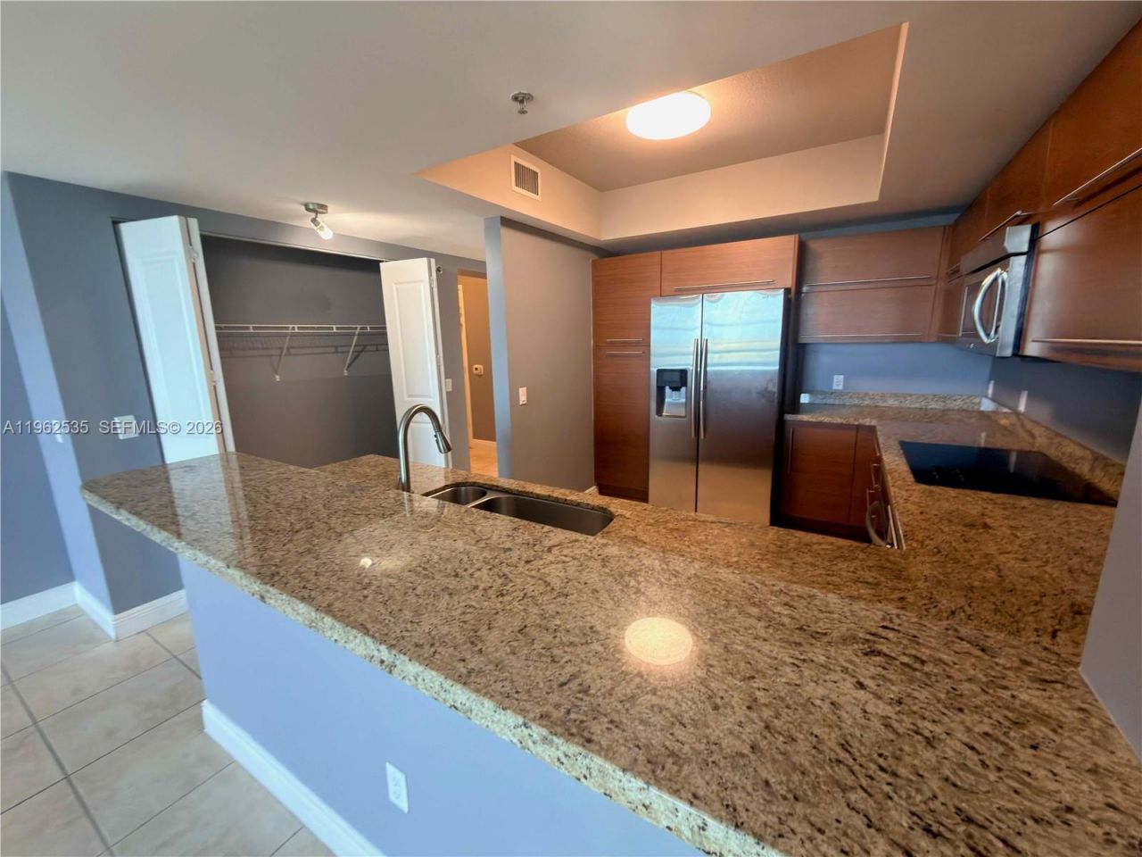 2641 N Flamingo Rd , Unit 1701N, Sunrise, FL 33323 Photo