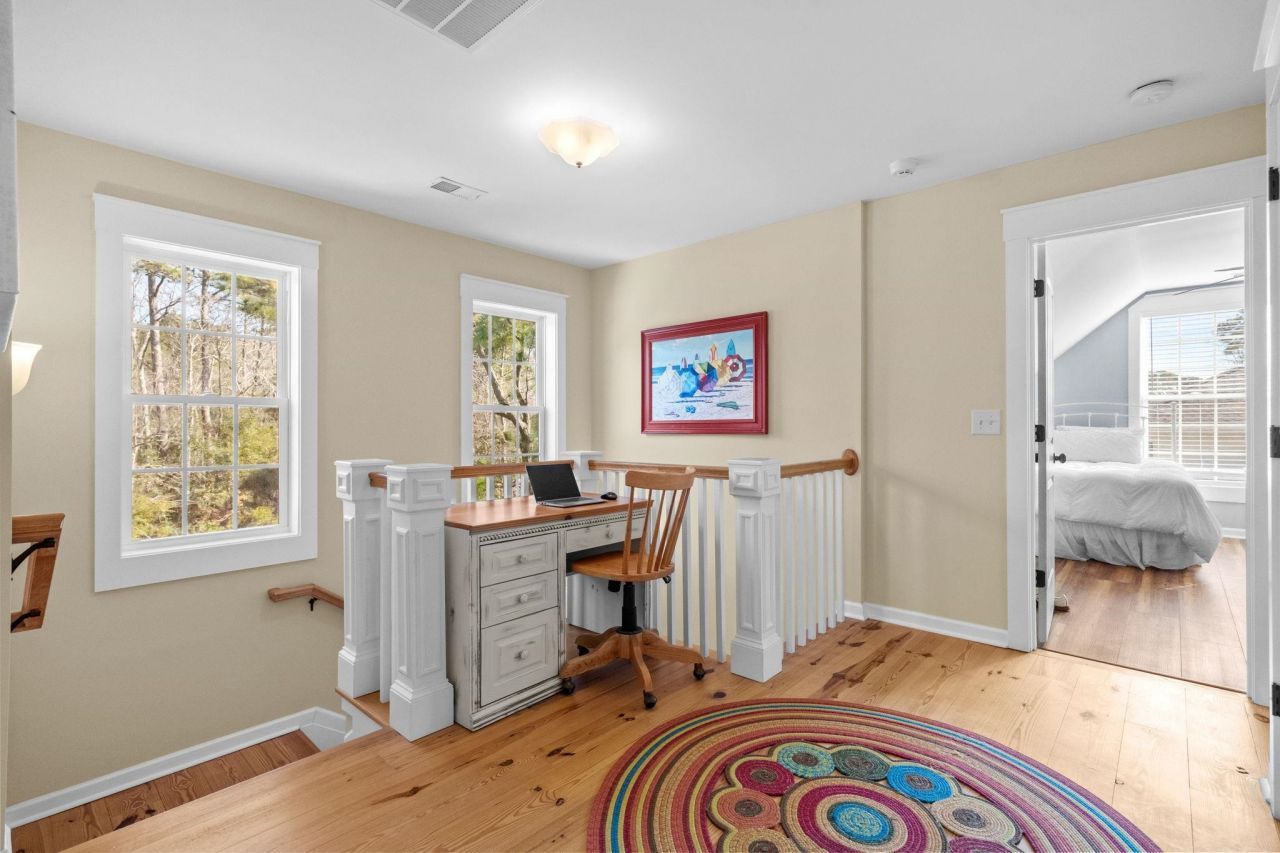 8 Sandlapper Way Photo 24