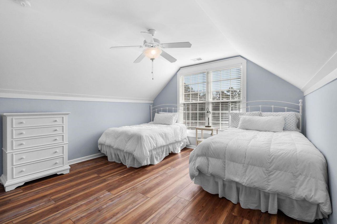 8 Sandlapper Way Photo 29