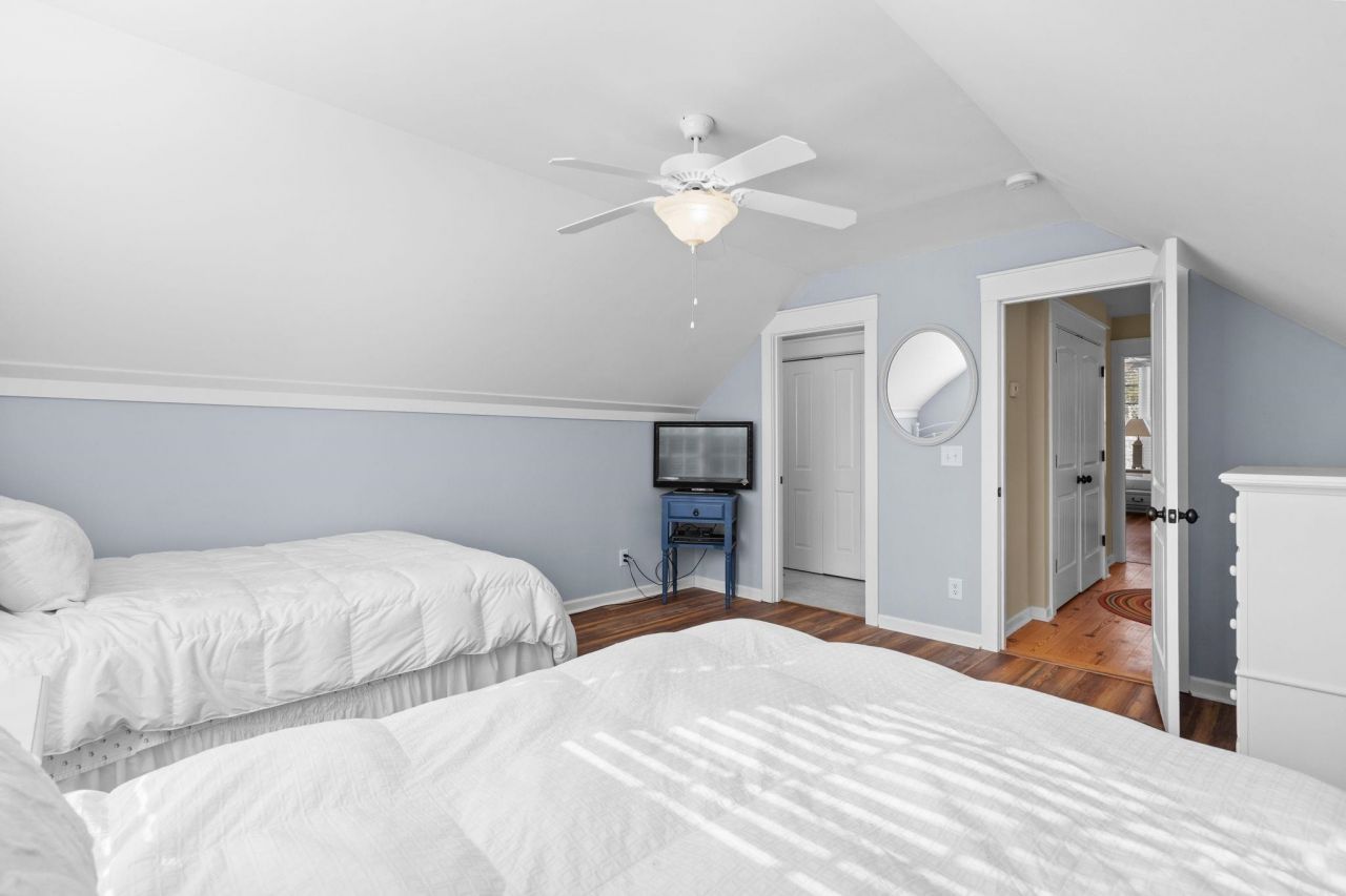 8 Sandlapper Way Photo 30