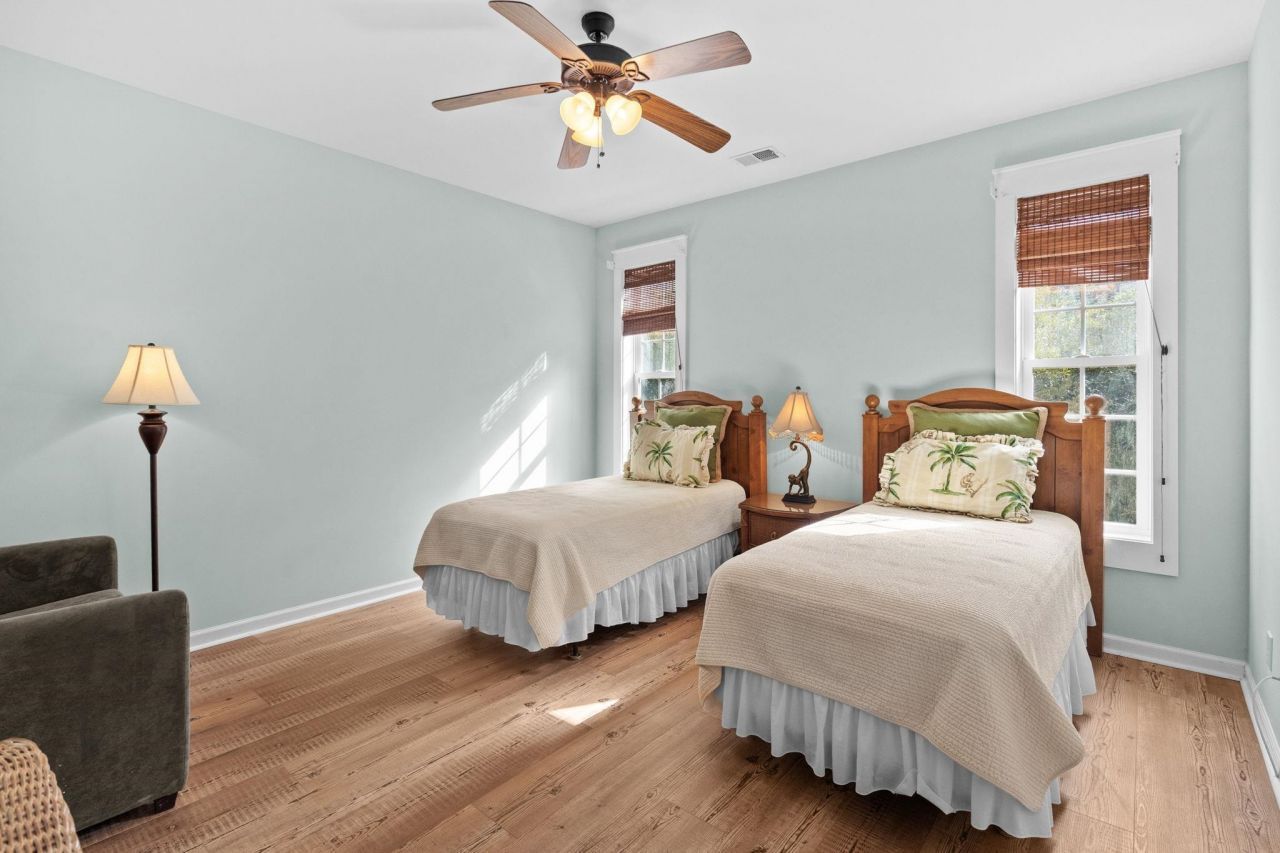 8 Sandlapper Way Photo 34