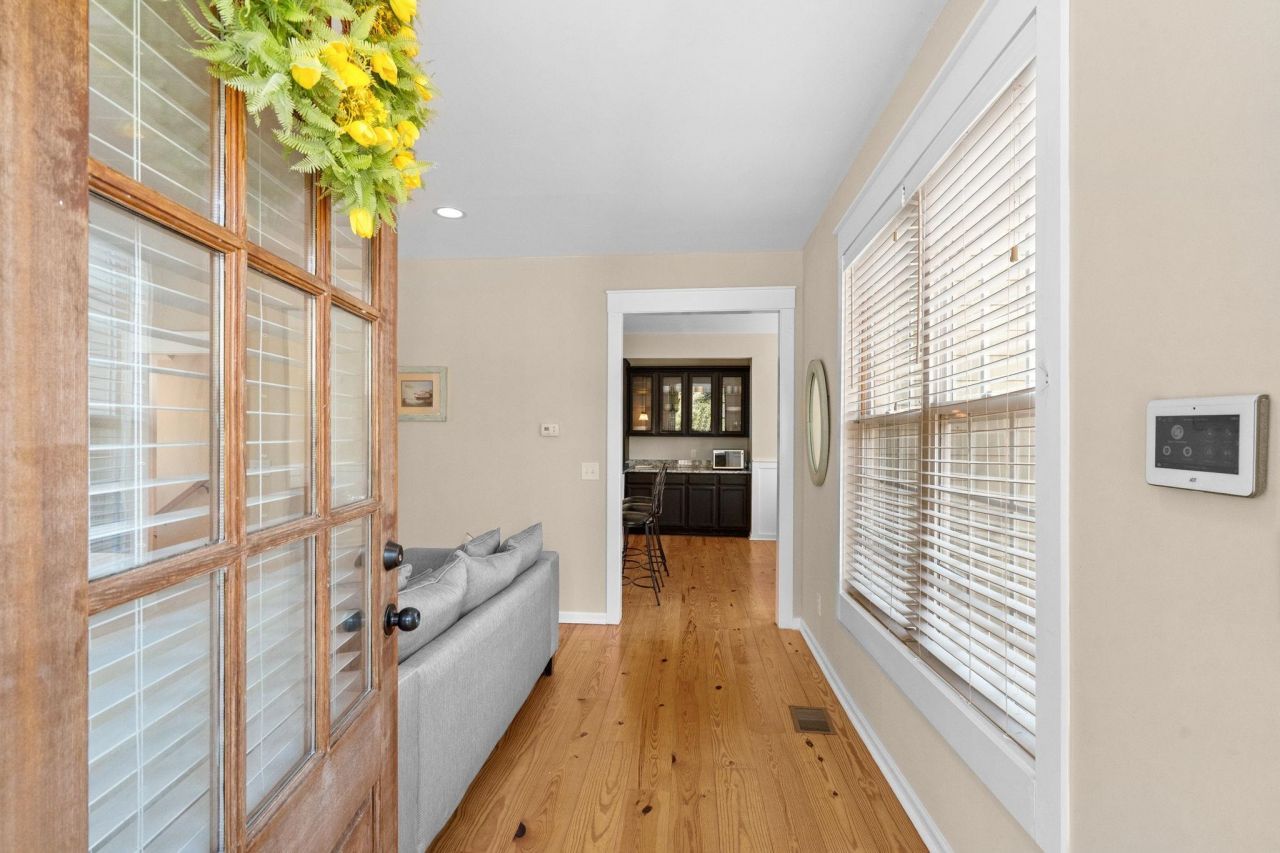 8 Sandlapper Way Photo 7