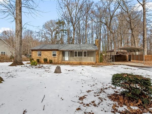 4917 Streamside Drive , McLeansville, NC 27301