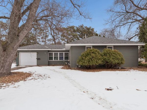 400 E Old Shakopee Road, Bloomington, MN 55420