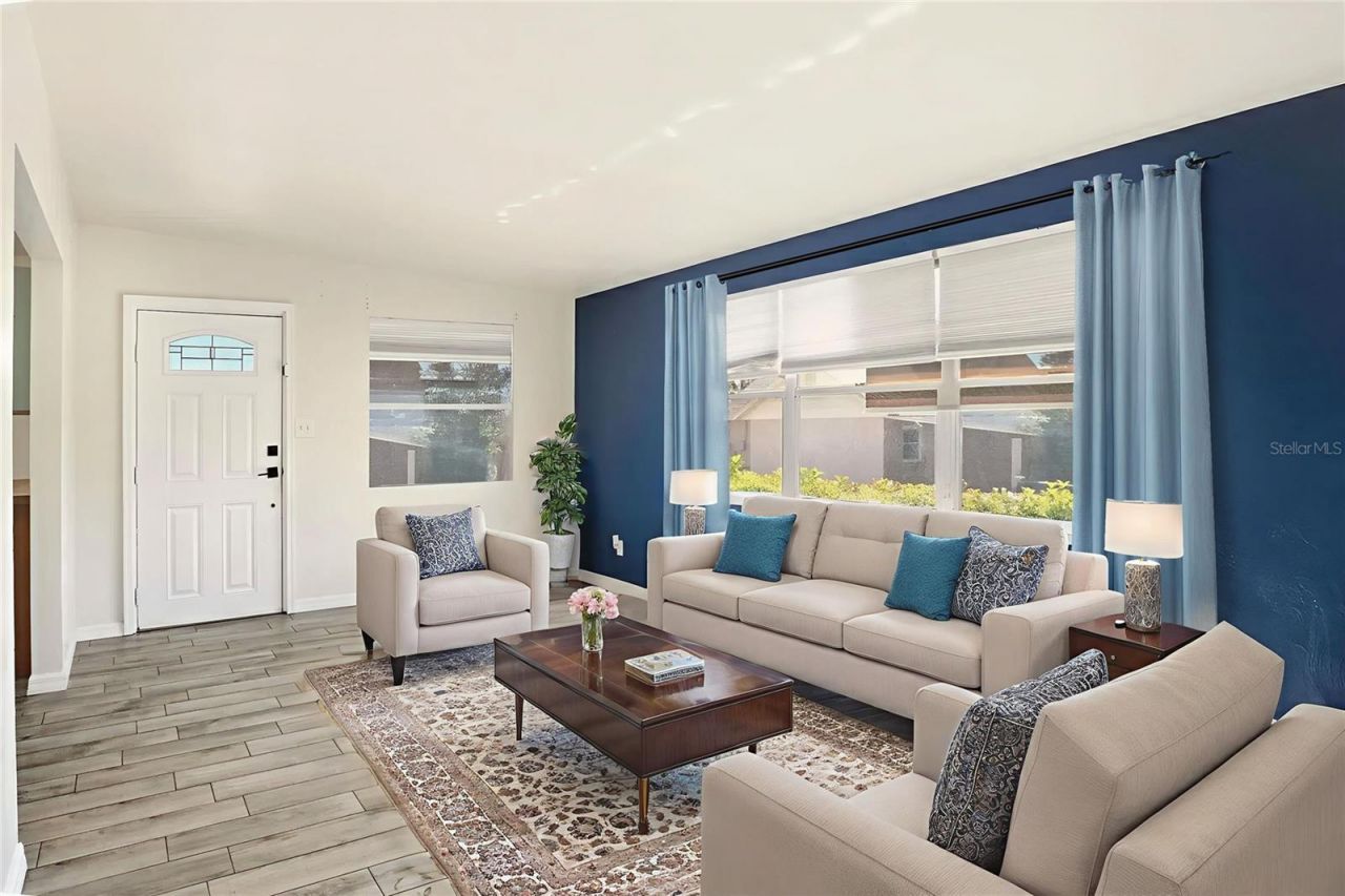 201 Osceola Street, Auburndale, FL 33823 Photo