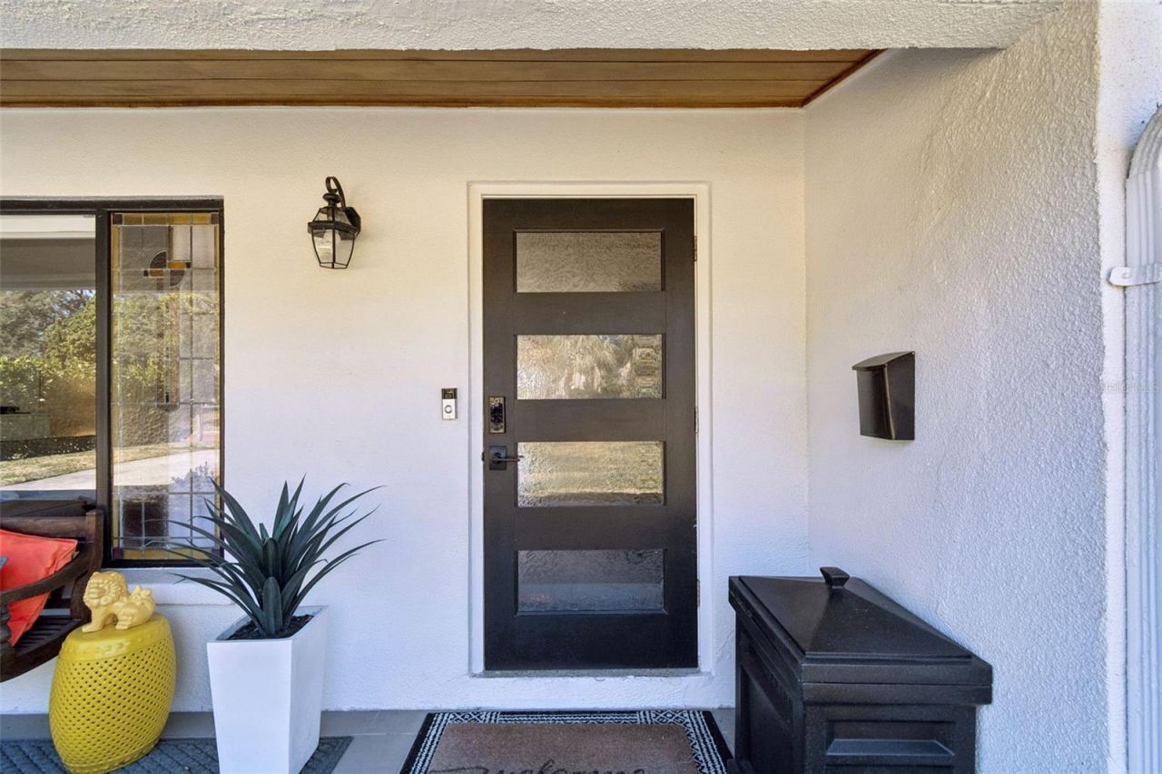 2000 Serpentine Circle S, Saint Petersburg, FL 33712 Photo