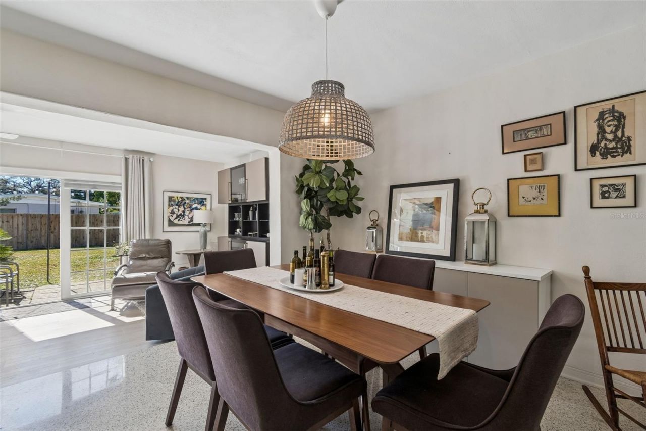 2000 Serpentine Circle S, Saint Petersburg, FL 33712 Photo